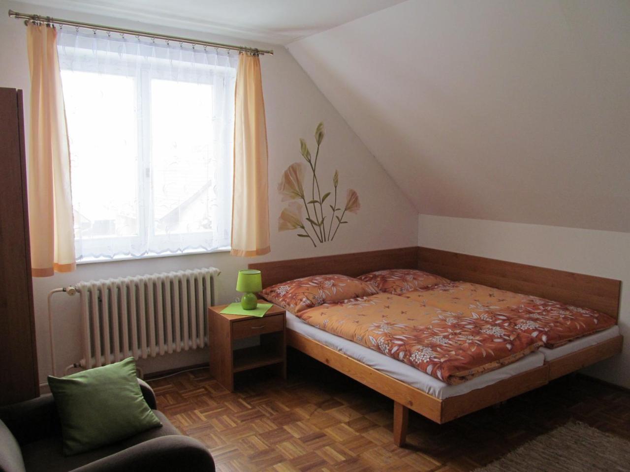 주베레츠 Privat Lubka 아파트 외부 사진